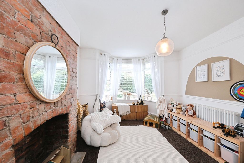 Property photo 3 of 24