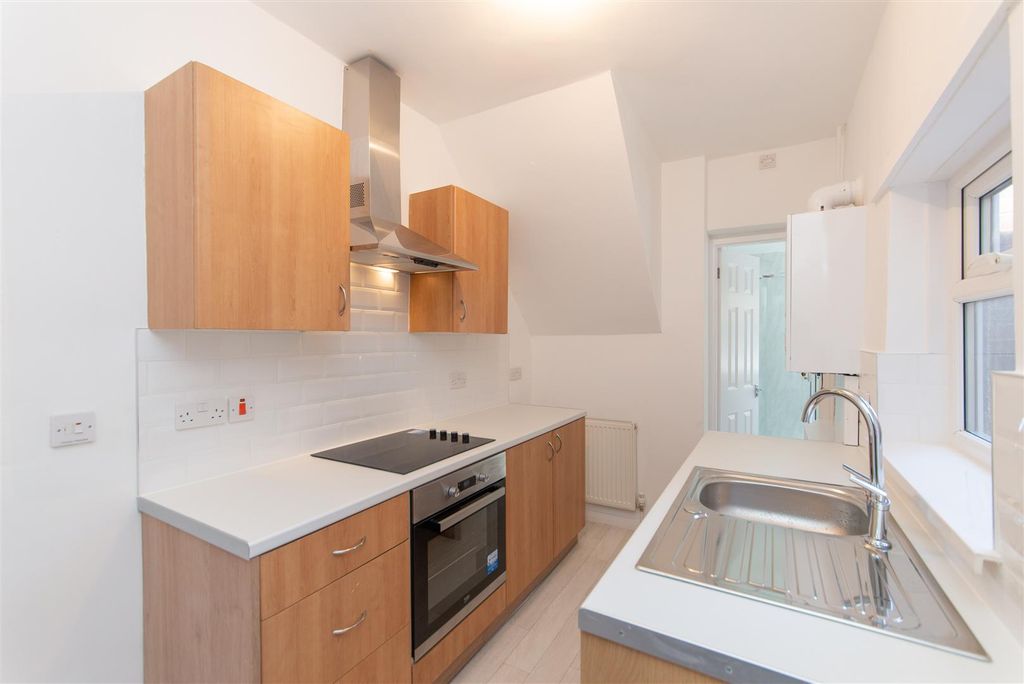 Property photo 3 of 12 Edit-8001.Jpg