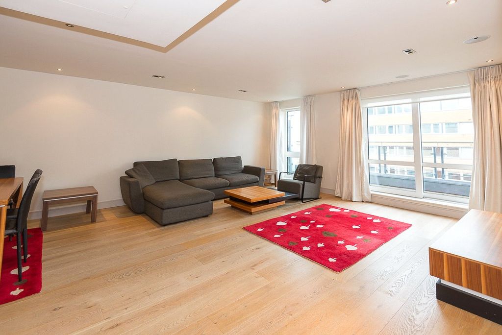 Property photo 1 of 11 Picture No. 02