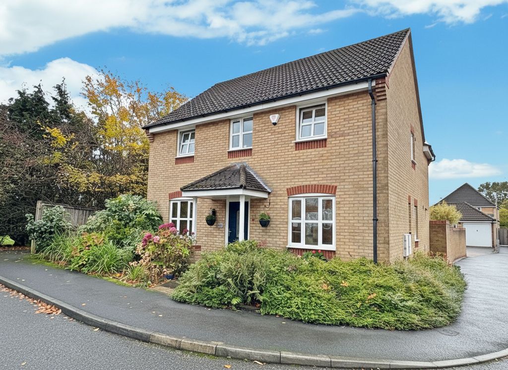 Property photo 1 of 28 External