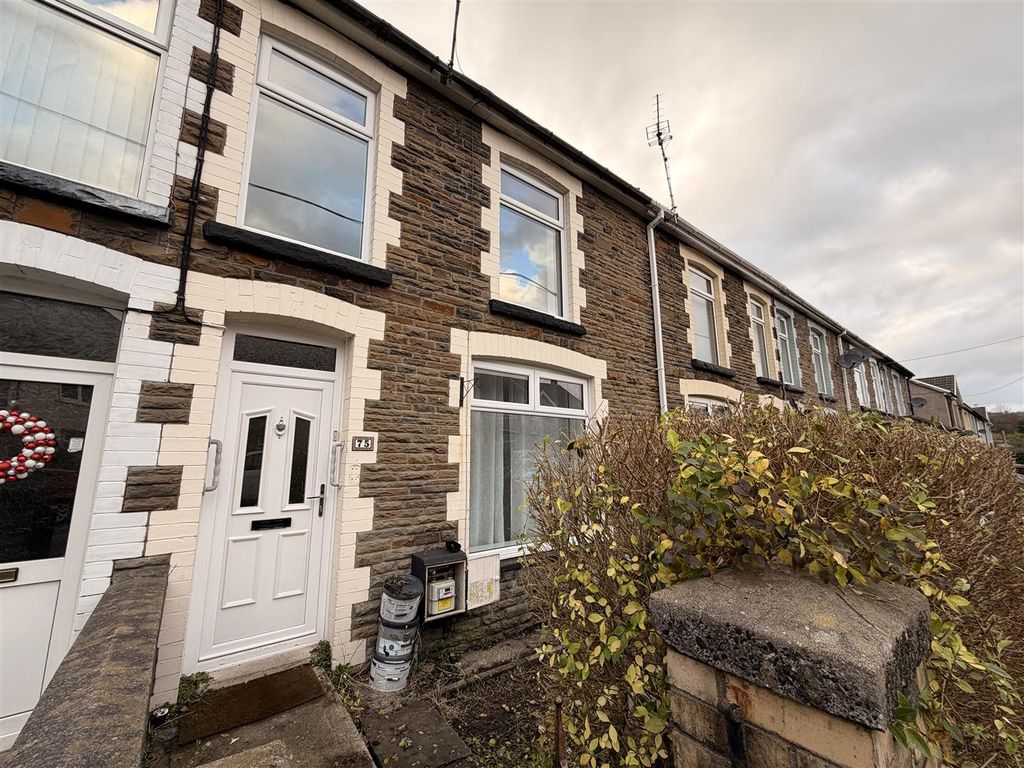 Property photo 1 of 7 Tempimagekcxk68.Jpg