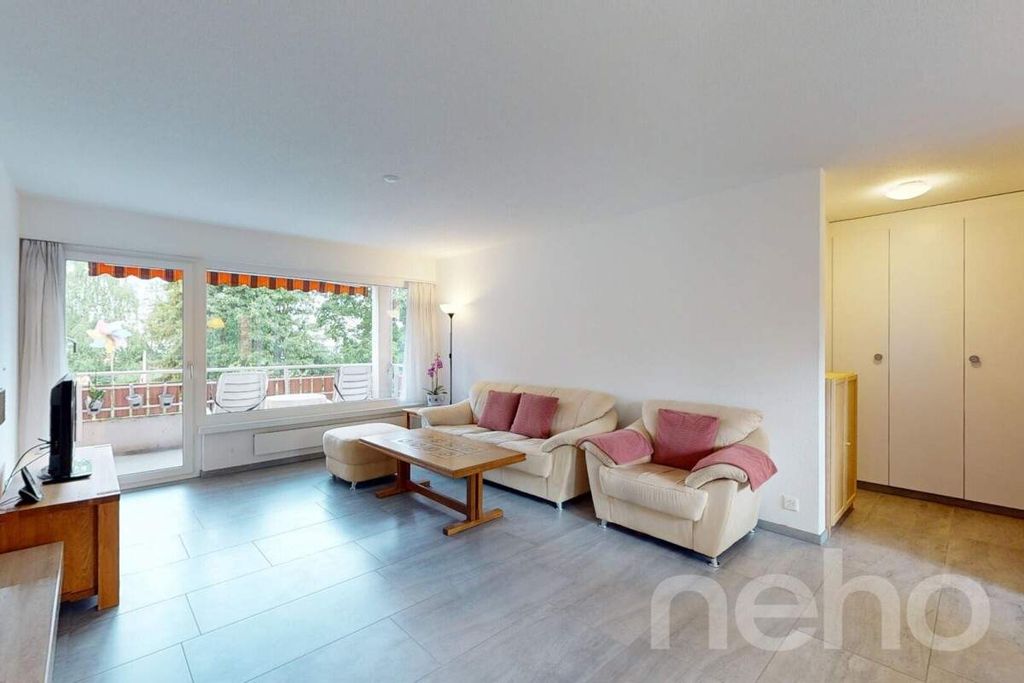 Property photo 2 of 13