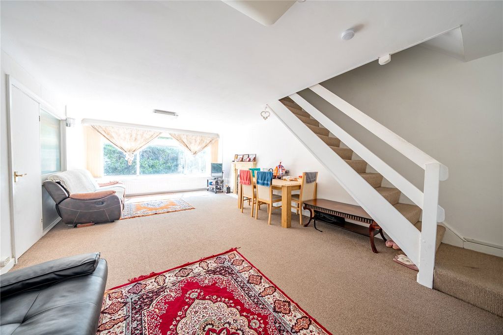 Property photo 2 of 15 Picture No. 06
