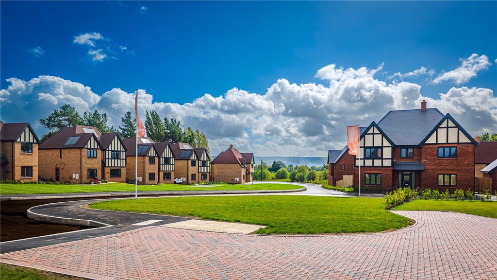 Additional image 3 of 3 bed bungalow for saleBourton Gardens, Badsey, Worcestershire WR11