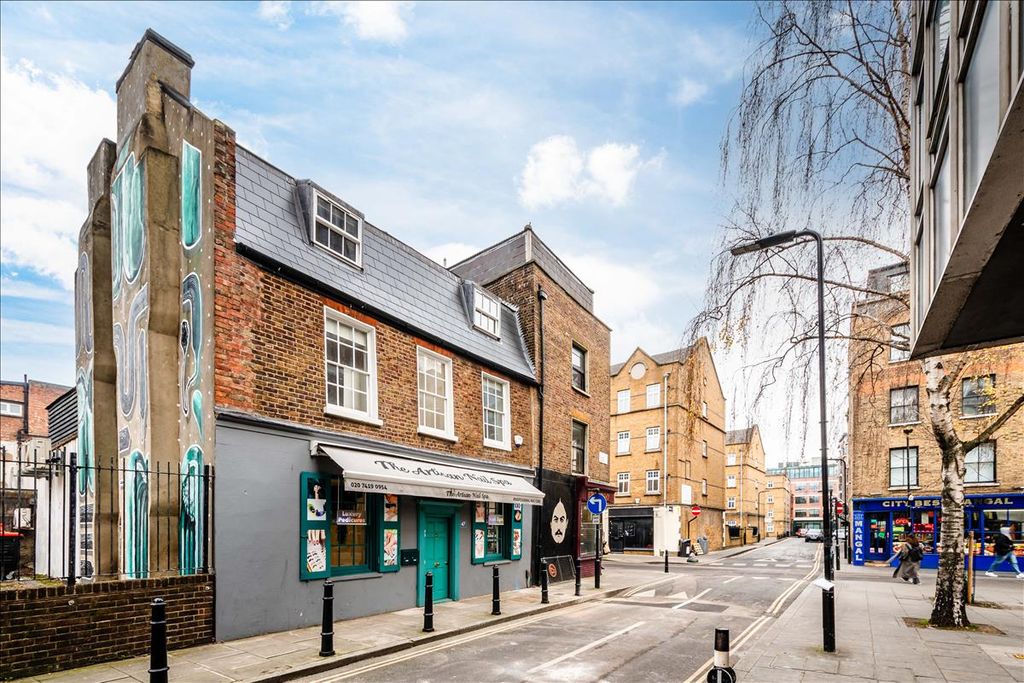 Property photo 1 of 14