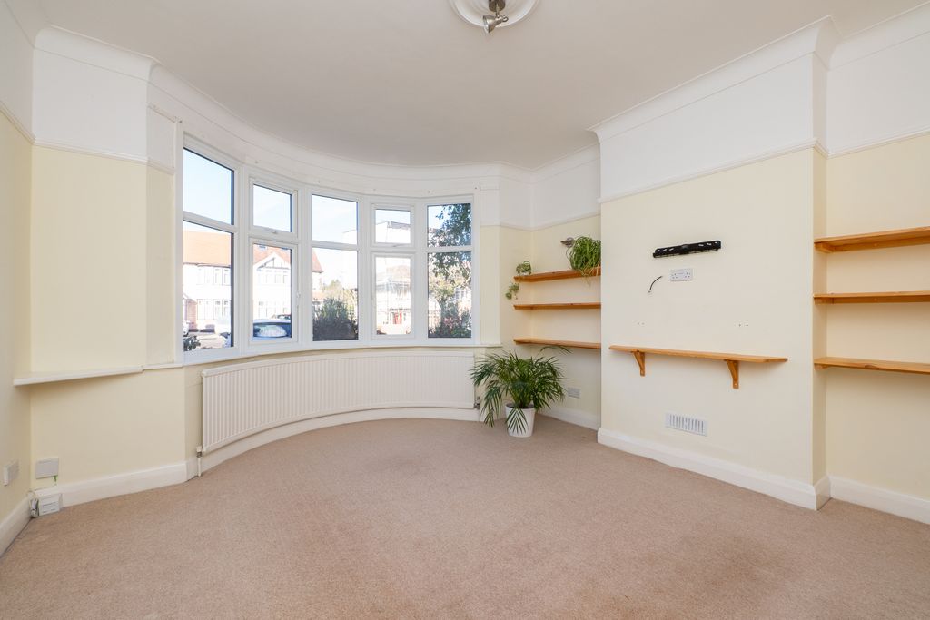 Property photo 3 of 18 Picture No. 05