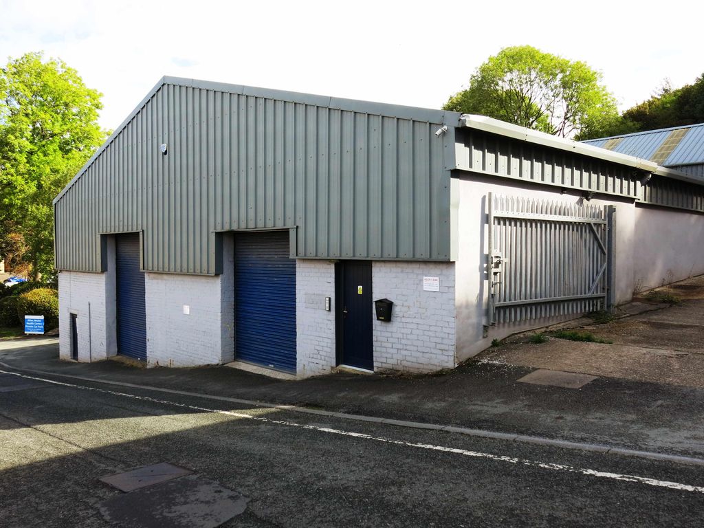Property photo 1 of 34