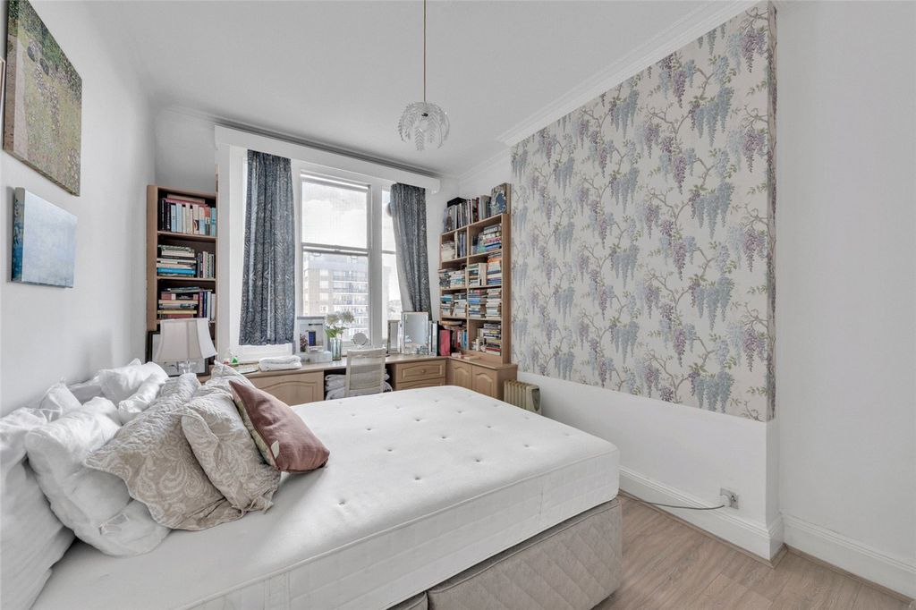 Property photo 2 of 15 Picture No. 07