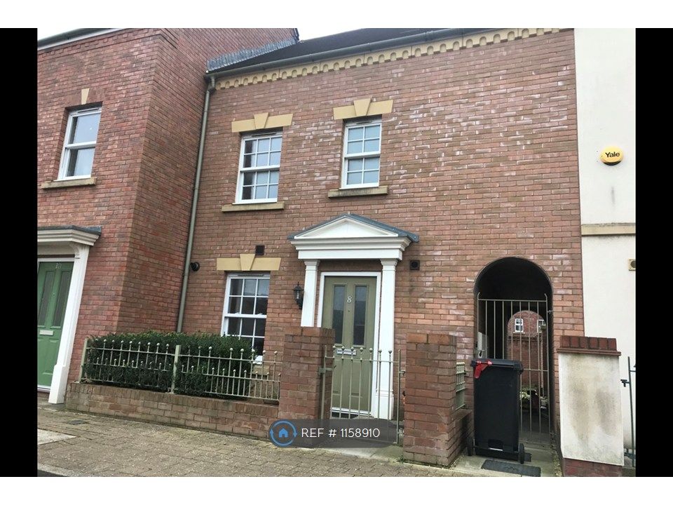 Property photo 1 of 14 Front