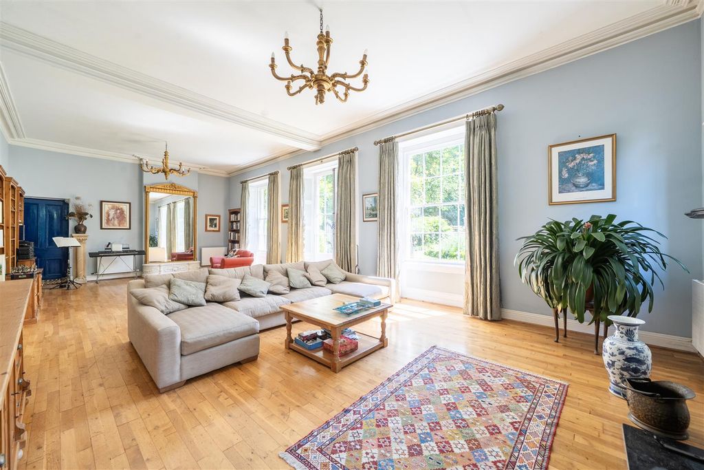 Property photo 2 of 29 Drawing Room 1