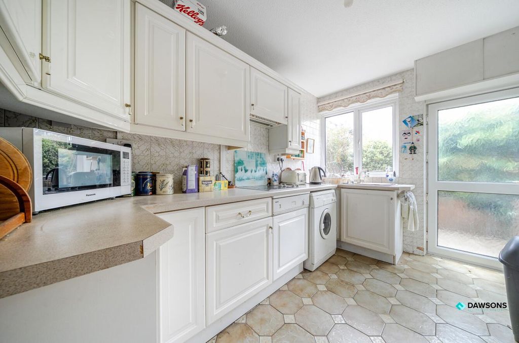 Property photo 2 of 24 35Ac1847-F56F-435A-A89B-34F7598Fb304.Jpg