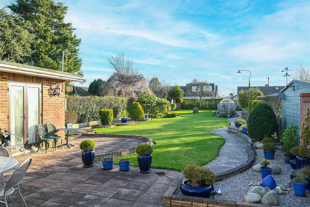 Property photo 1 of 23 Rear Garden 1.Jpg