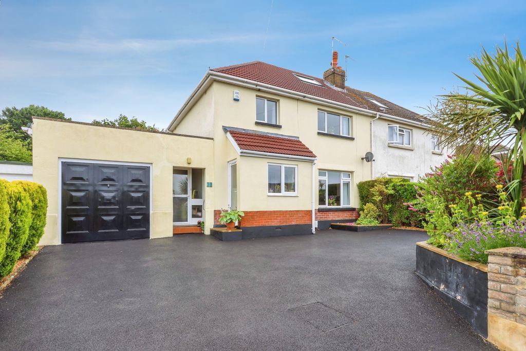Property photo 1 of 29 Pbox-Img.Jpg