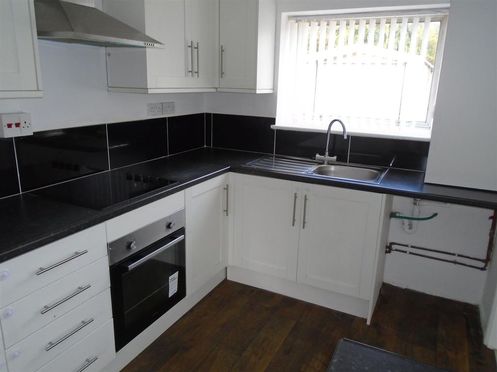 Property photo 3 of 7 8 .Jpg