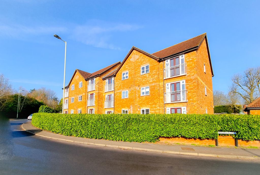 Property photo 1 of 11