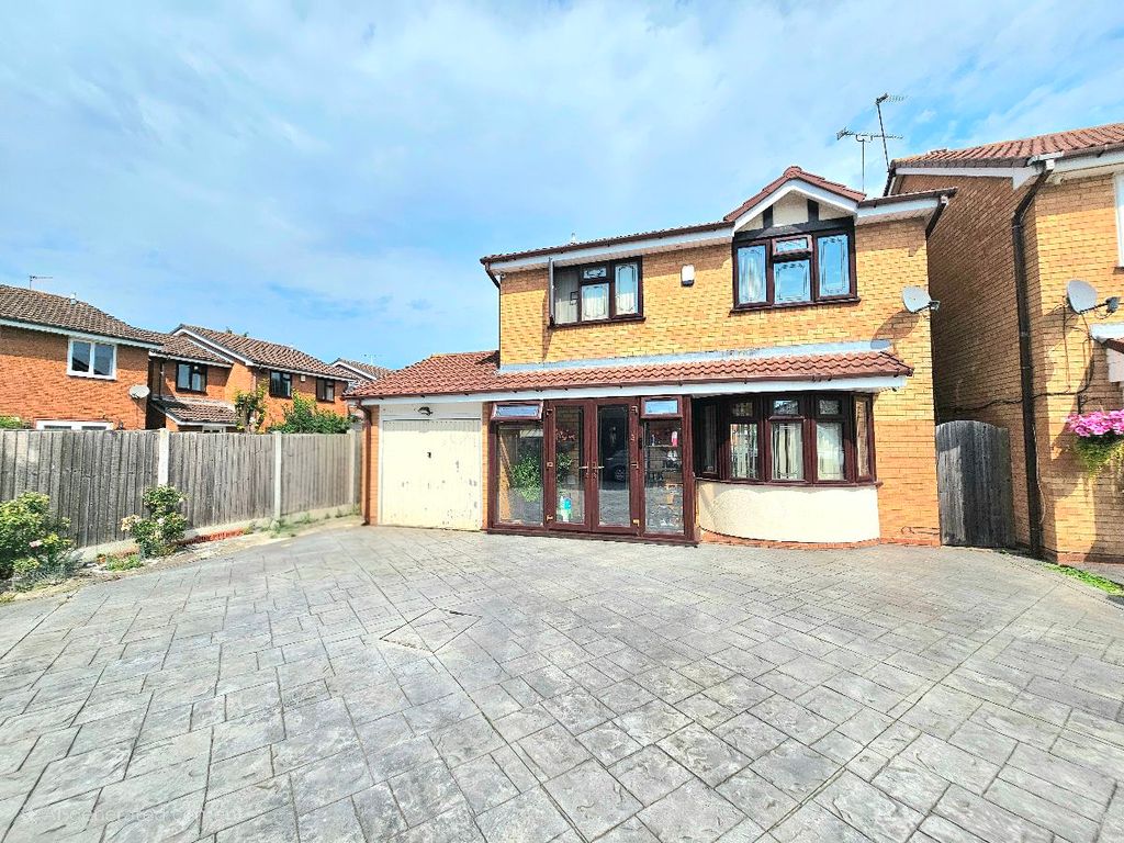 Property photo 1 of 21