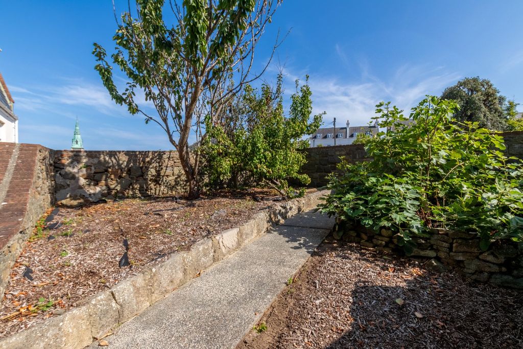 Additional image 22 of 4 bed semi-detached house for saleMount Hermon, St. Peter Port, Guernsey, Channel Islands GY1