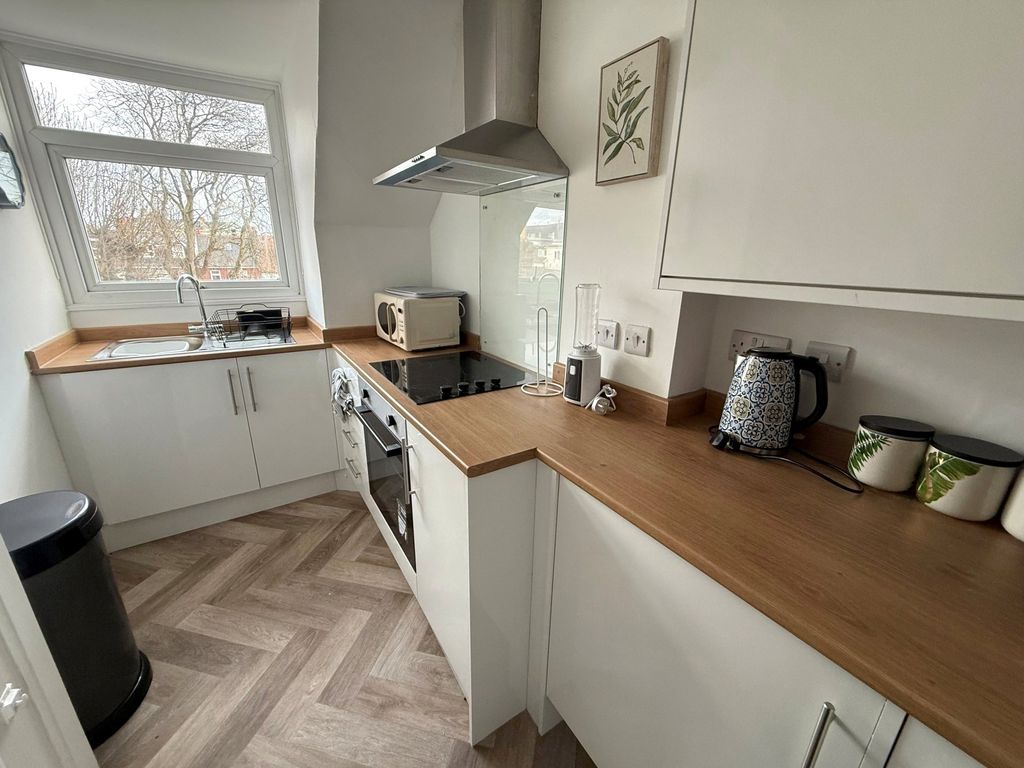 Property photo 1 of 15 Picture No. 53