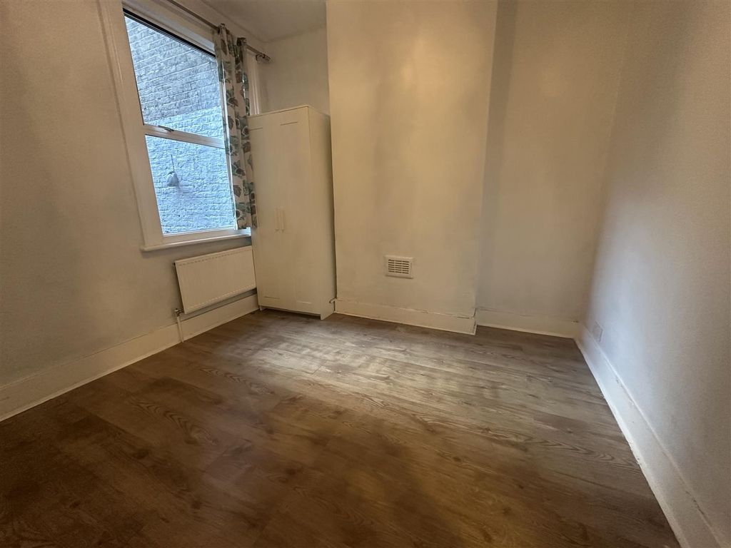 Property photo 3 of 6 Img_7018.Jpg