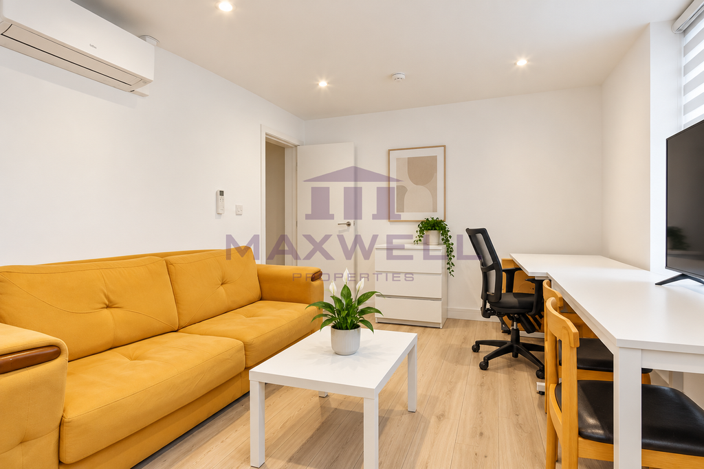Property photo 2 of 13 Lounge Ground Floor