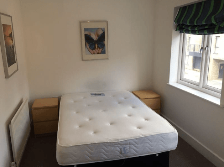 Property photo 1 of 9 Flat Share