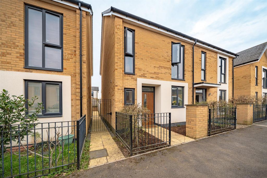 Property photo 1 of 13 Front Elevation