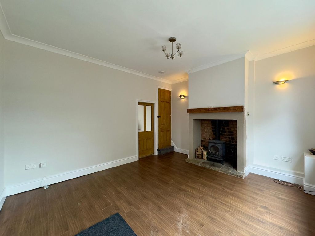 Property photo 2 of 9 Living Room