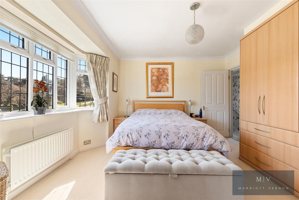 Additional image 9 of 5 bed detached house for saleWinchelsey Rise, South Croydon CR2