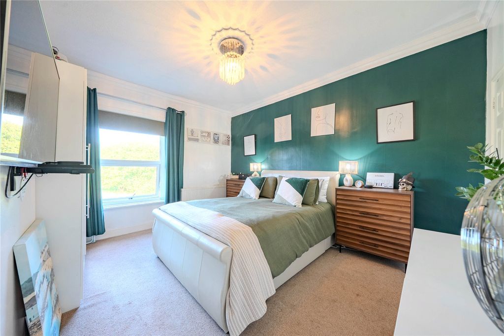 Property photo 2 of 14 Picture No. 07