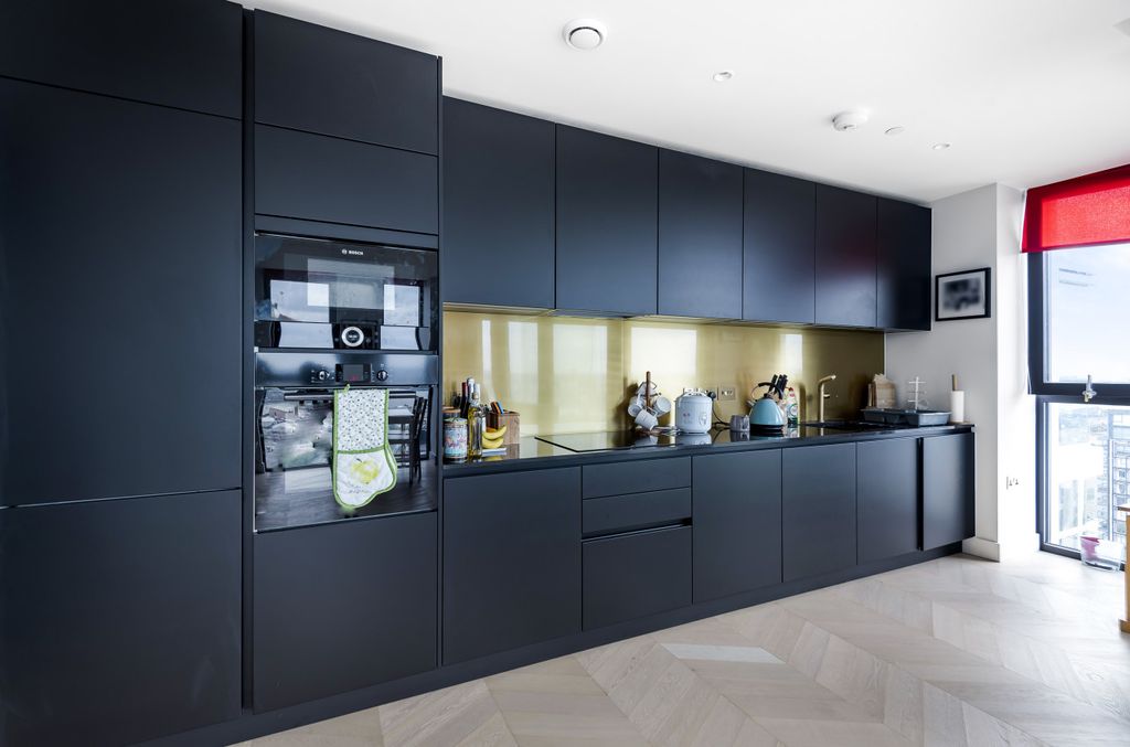 Property photo 3 of 13 Kitchen.Jpg