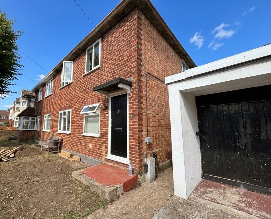 Property photo 1 of 11