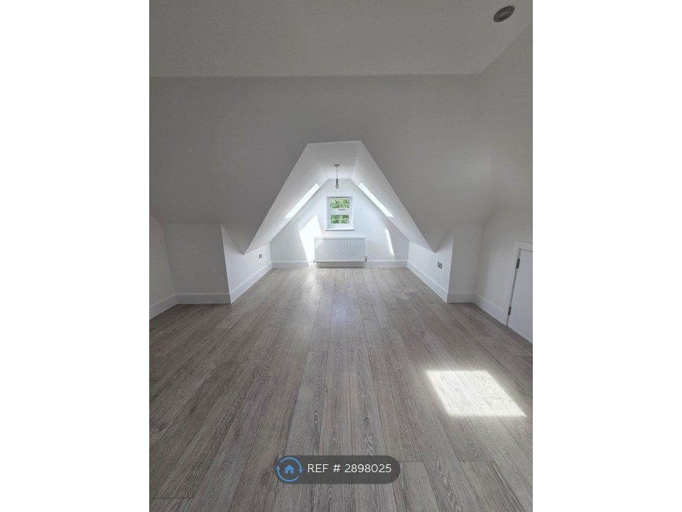 Property photo 2 of 7 Longe