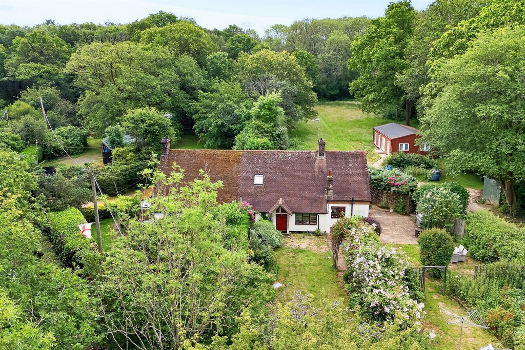 Property photo 1 of 16