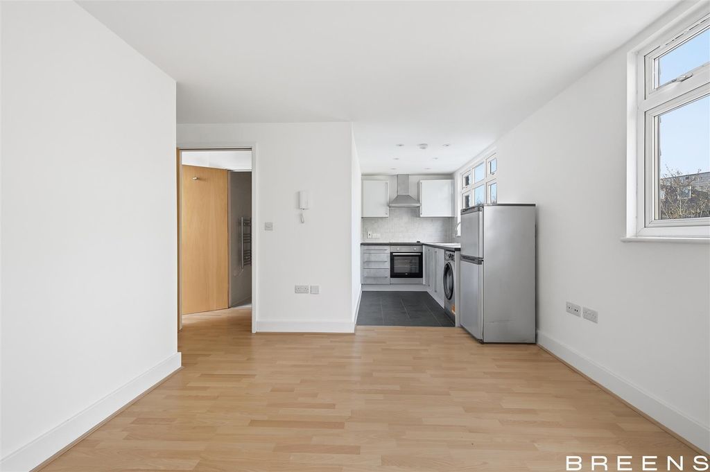 Property photo 1 of 10 Img_3728.Jpg