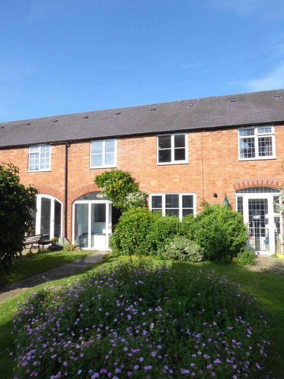 Property photo 2 of 36