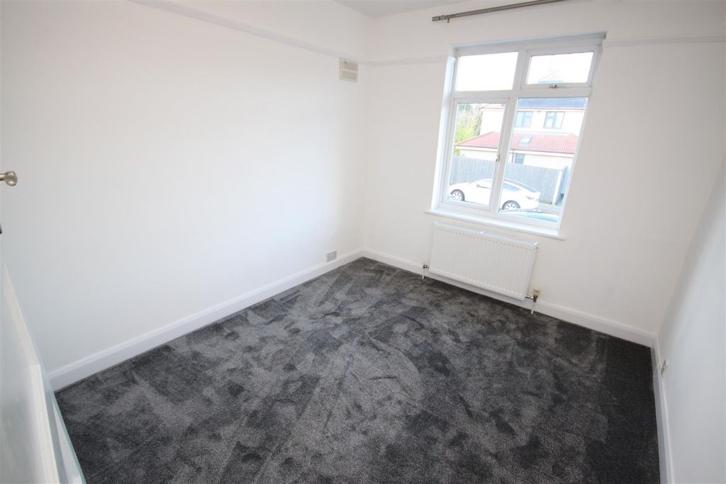 Property photo 2 of 7 Img_2614.Jpg