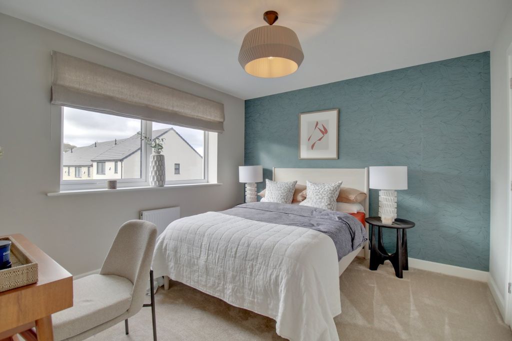 Additional image 20 of 4 bed detached house to rentPark Meadow Lane, Leeds, West Yorkshire LS12