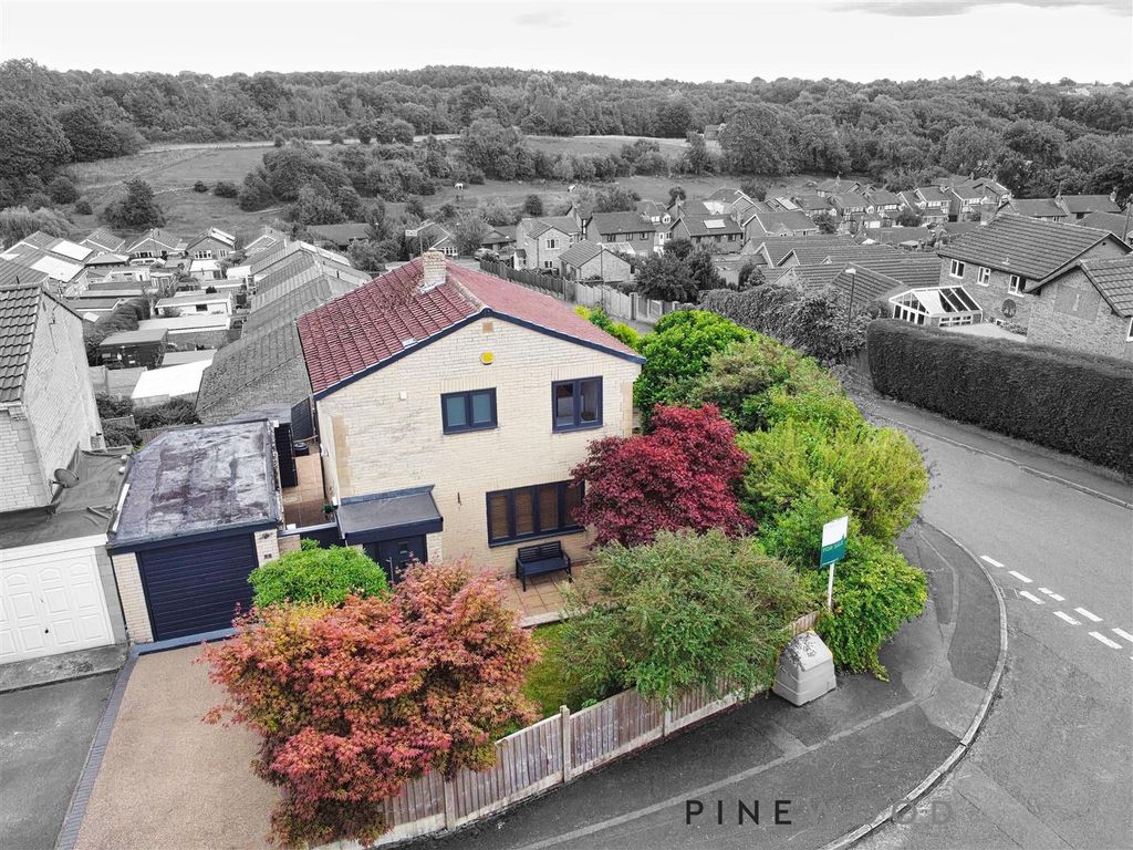 Property photo 1 of 38 Aerial