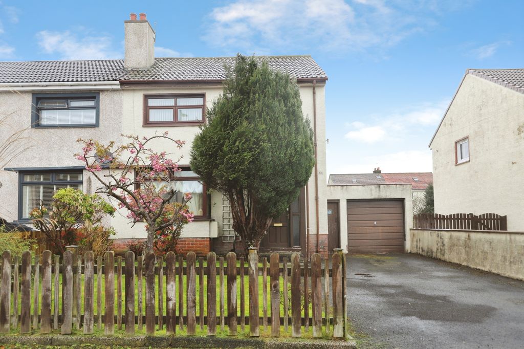 Property photo 2 of 15