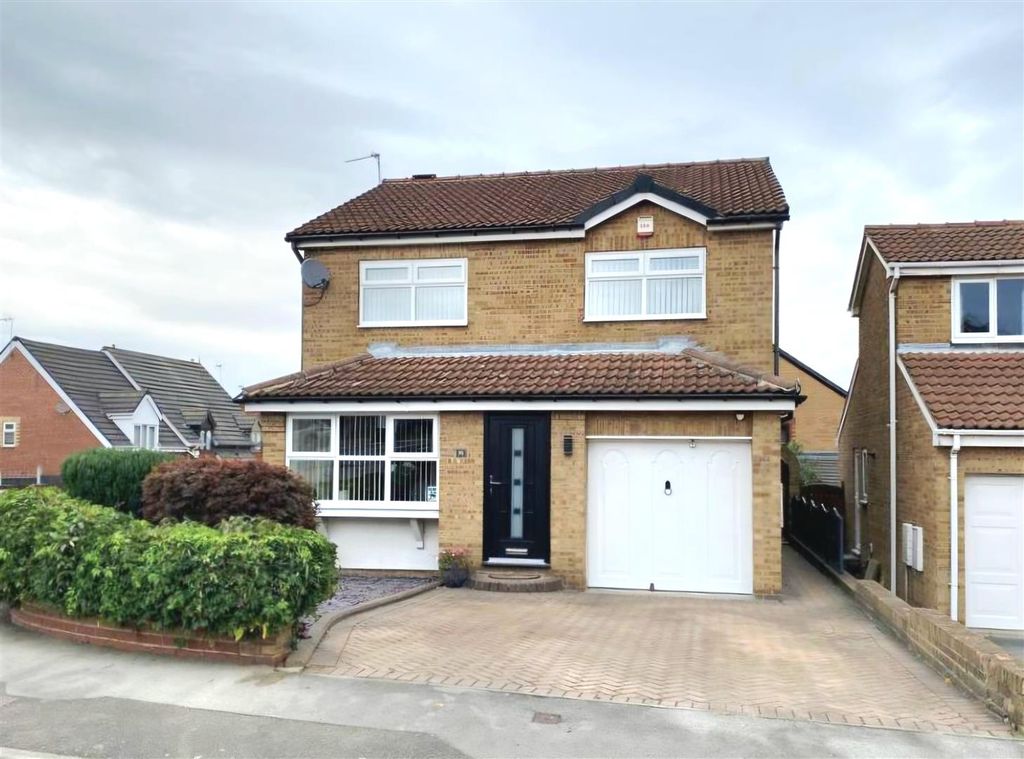 Property photo 1 of 15 16Wentworth1.Jpg