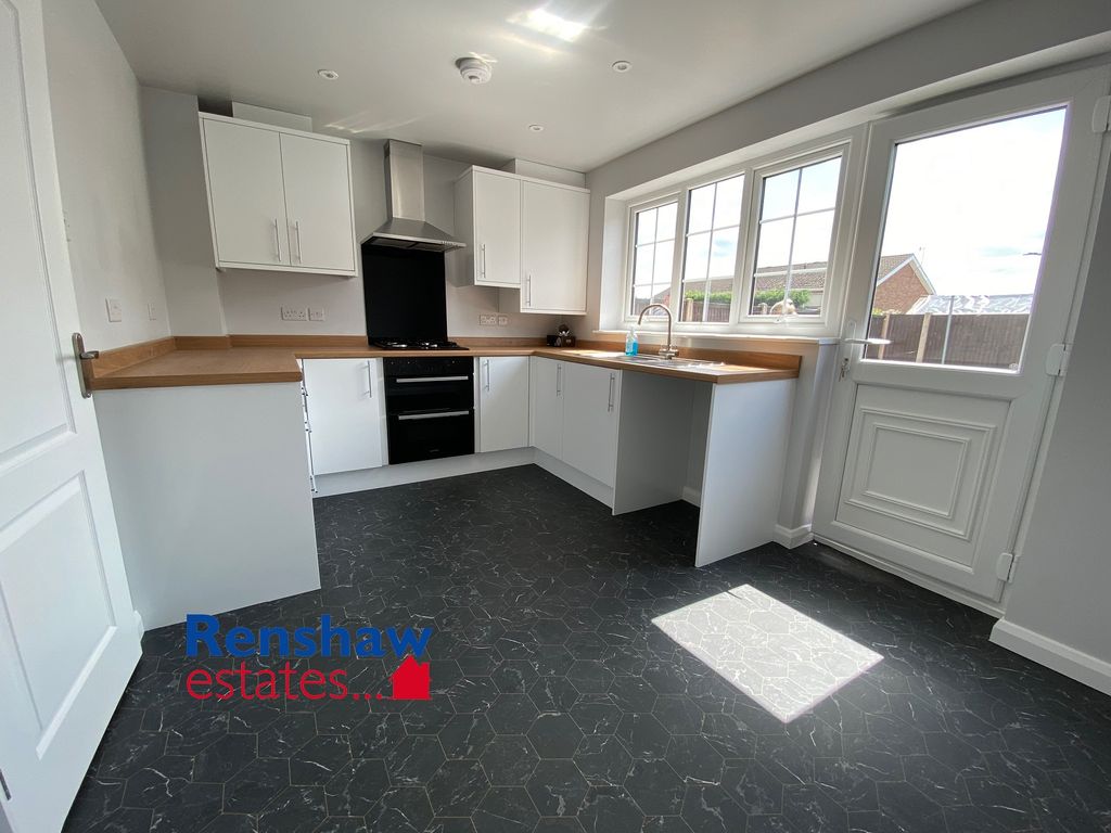 Property photo 2 of 10 Image 3