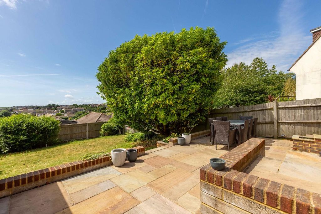 Property photo 3 of 28 Sycamore-22.Jpg