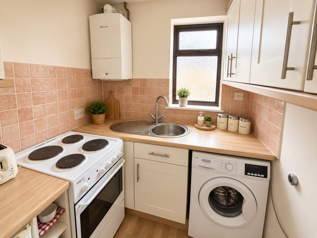 Property photo 2 of 6