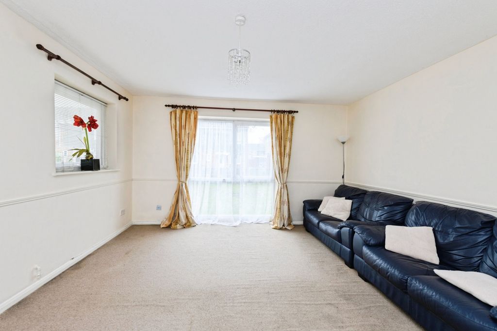 Property photo 1 of 14 Photo