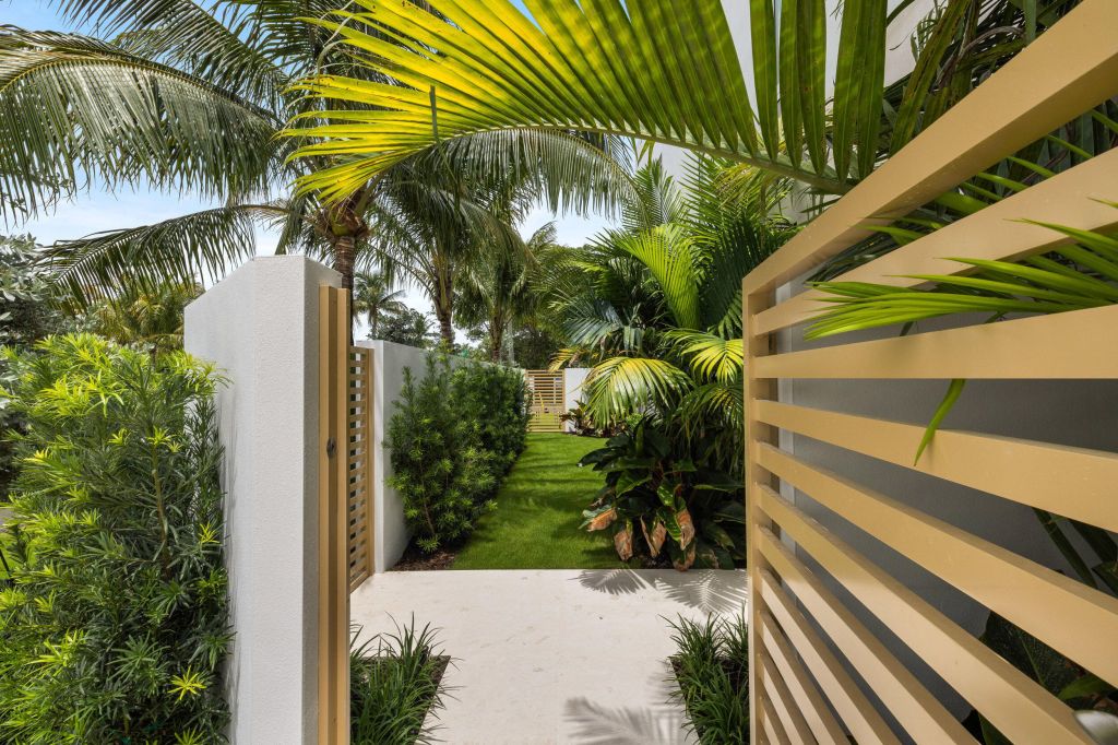 Property photo 3 of 10 <Alttext/>