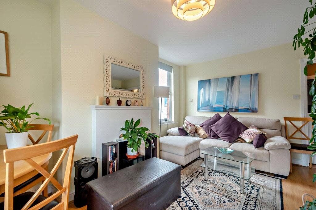 Property photo 2 of 12 Picture No. 10