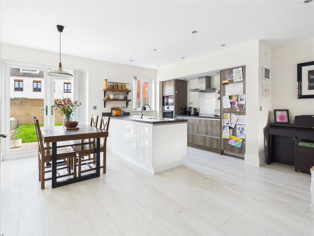 Property photo 1 of 23 Picture No. 07