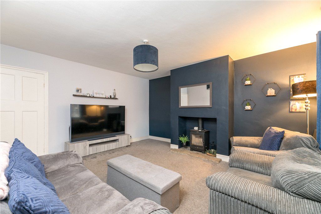 Property photo 3 of 22 Living Room