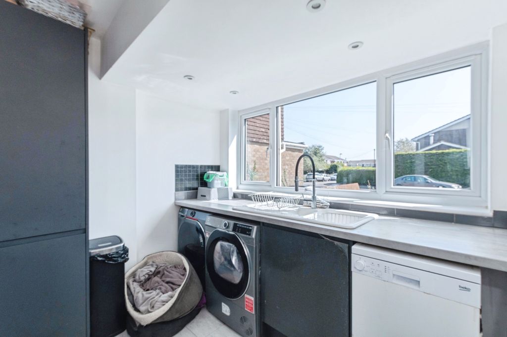 Additional image 10 of 3 bed semi-detached house for saleBronte Avenue, Christchurch BH23