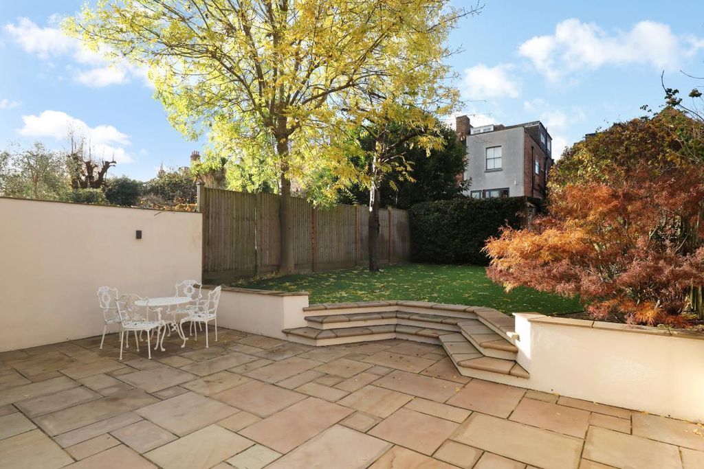 Property photo 3 of 26 Dora Rd 131 - Patio Gdn.Jpg